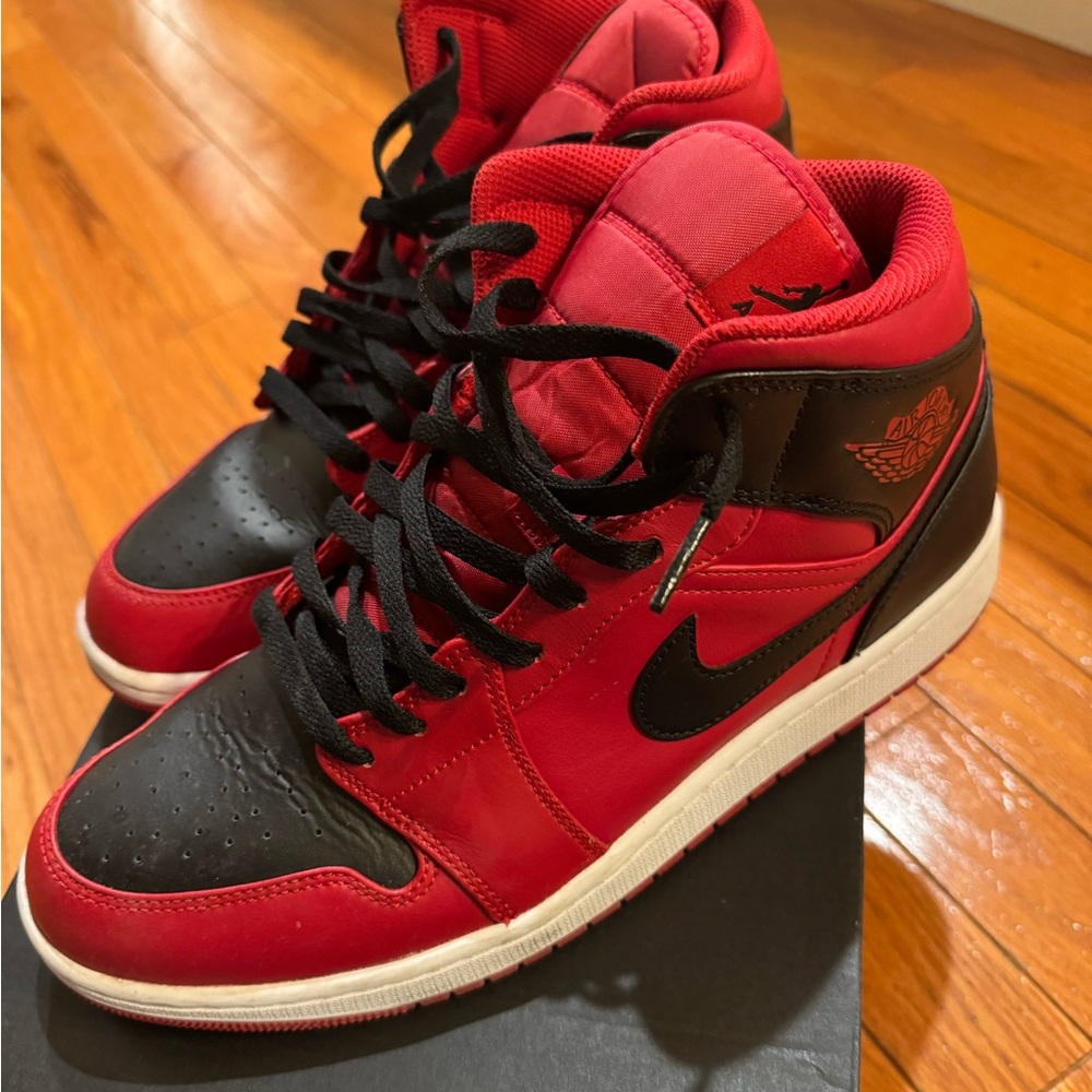 Men’s Air Jordan 1 mid